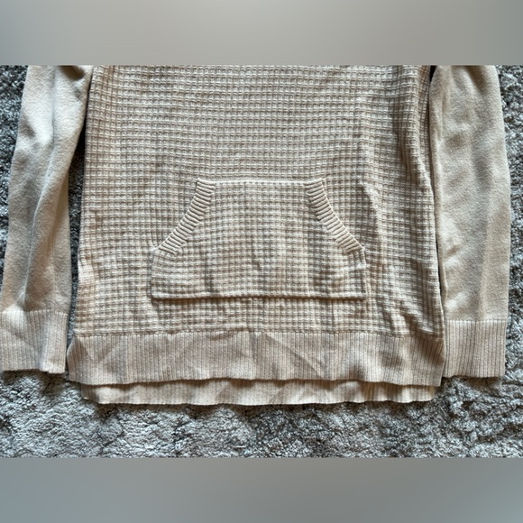 Sonoma sweater with hood - Picture 2 of 5